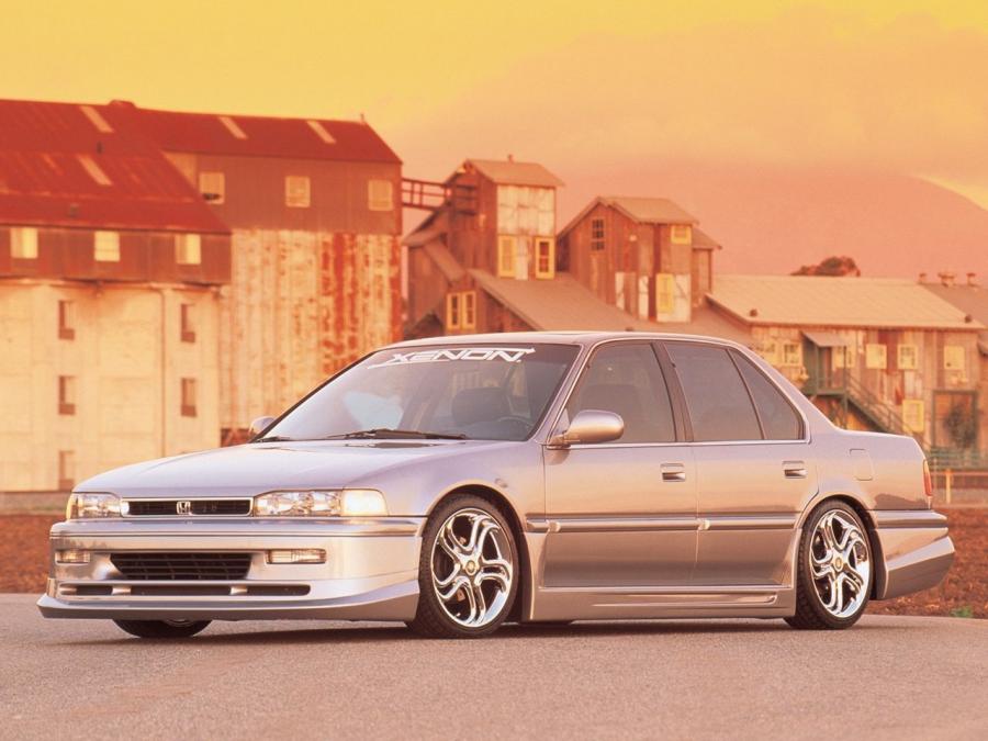 Honda Accord by Xenon '1990